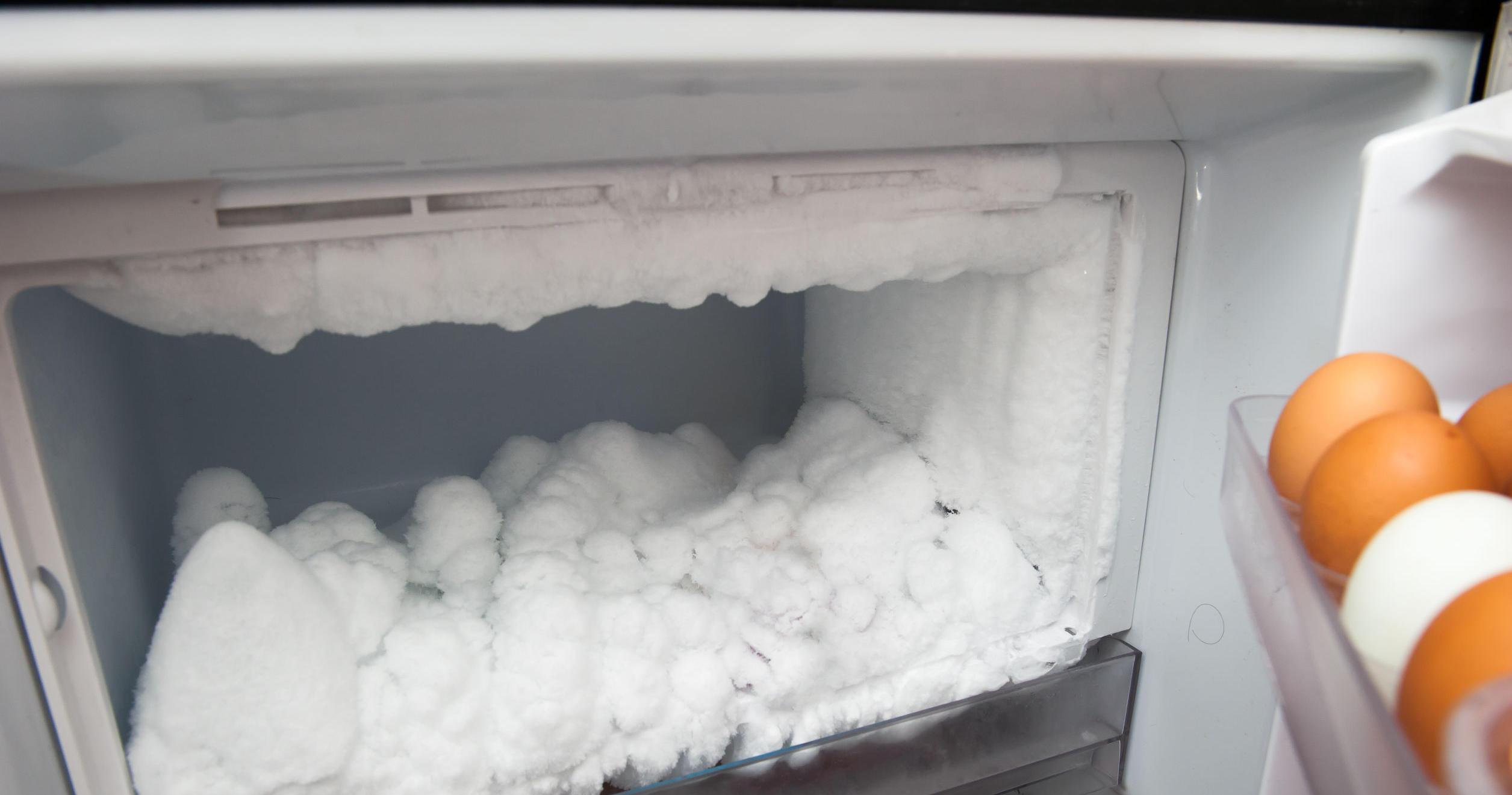 Can I Keep My Fridge/Freezer In The Garage Safely?